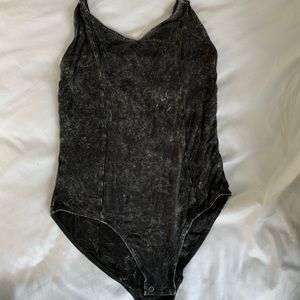 Marble criss cross bodysuit